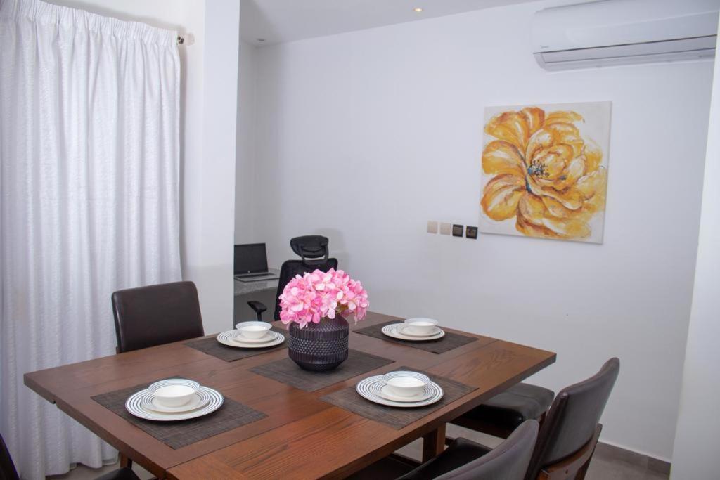 Luxury Suites Chester One Dakar Exteriér fotografie